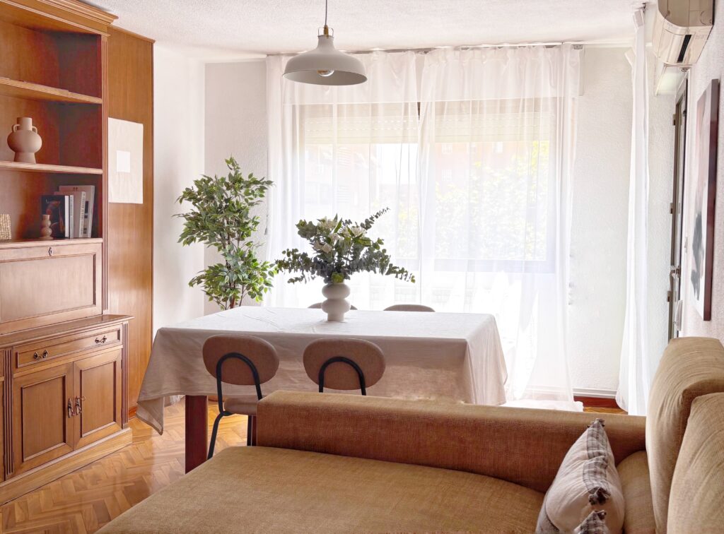 salon comedor home staging